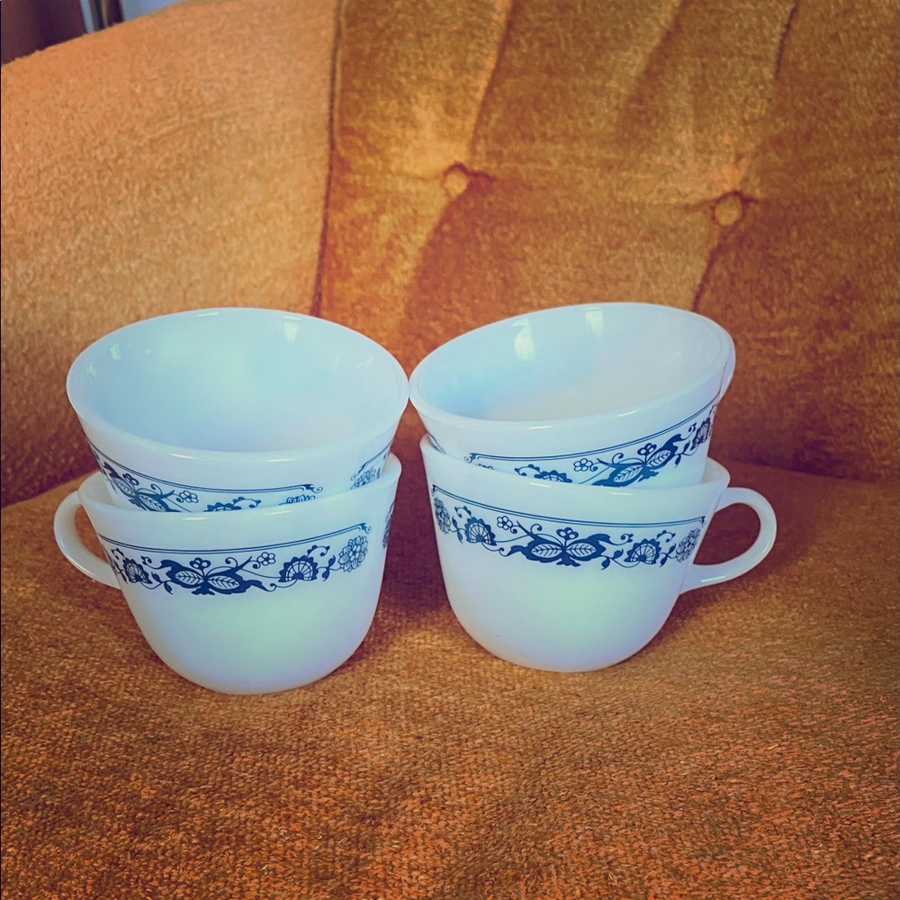 Vtg Pyrex | Set of 4 | Old Town Blue 1970s Pattern